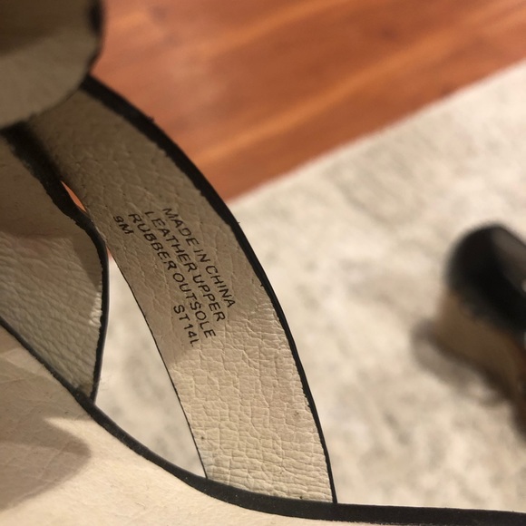 Michael Kors Jet Set 6 size 9 black - Picture 6 of 6